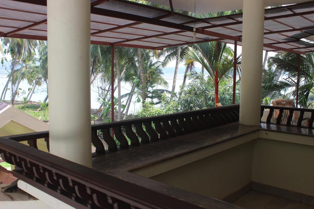 Maleyam Homestay Riverside Calicut Exterior foto